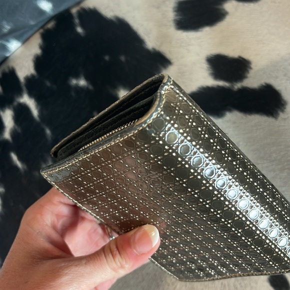 Christian Dior Mirror Wallet - Picture 6 of 10